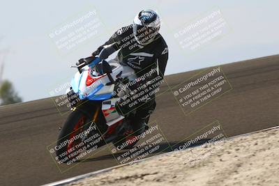 media/Nov-02-2025-Lets Ride (Sun) [[f7a3caa734]]/C Group/1140am (Turn 2 Inside)/